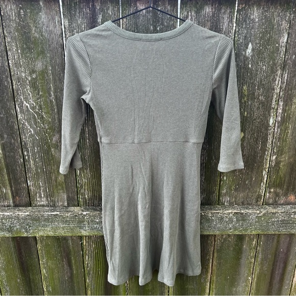 Olive Green 3/4 Sleeve Ribbed Dress Girls Fall EUC - Picture 2 of 6